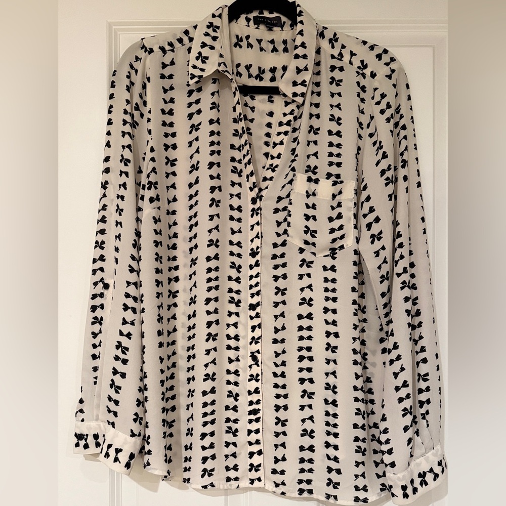 The Limited Black and White Bow Print Blouse
